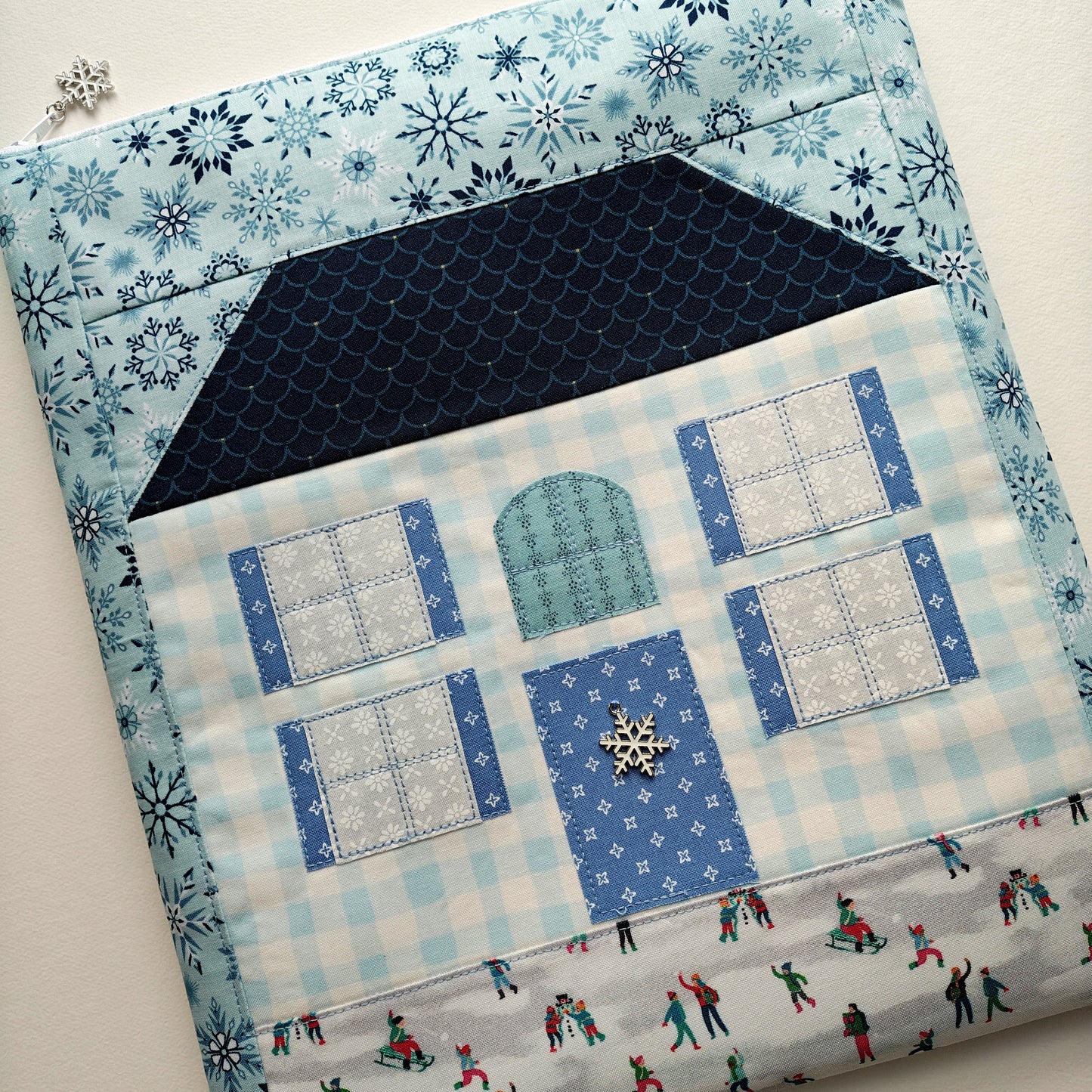 MADE TO ORDER "Winter House" Project Bag & Accessories