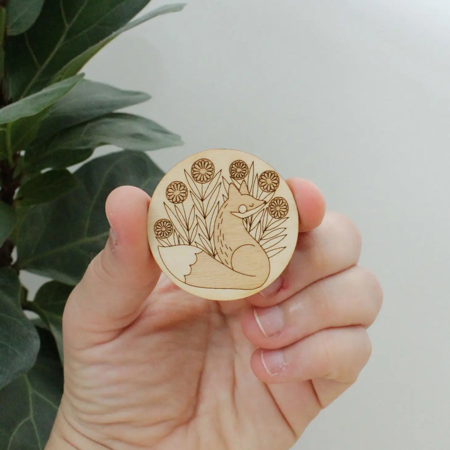 Forest Fox Wooden Needle Minder