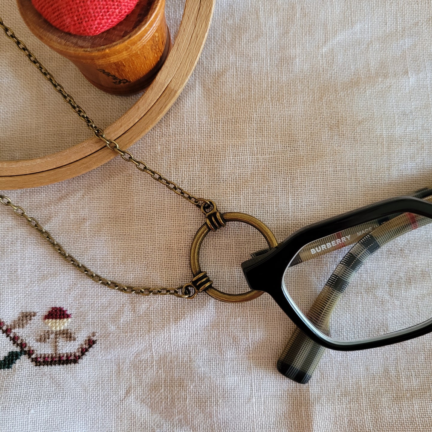 Eye Glass Keeper Necklace | 30 inch Chain | Always Keep Your Readers Close at Hand