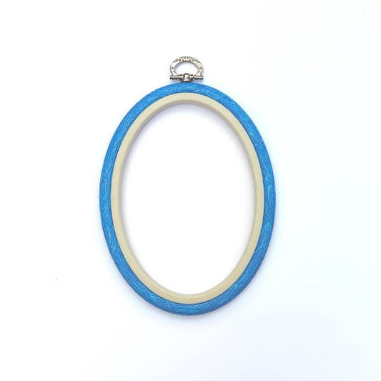 11.5 x 15cm (4.5 x 6") Nurge Flexi Hoops Oval - Blue